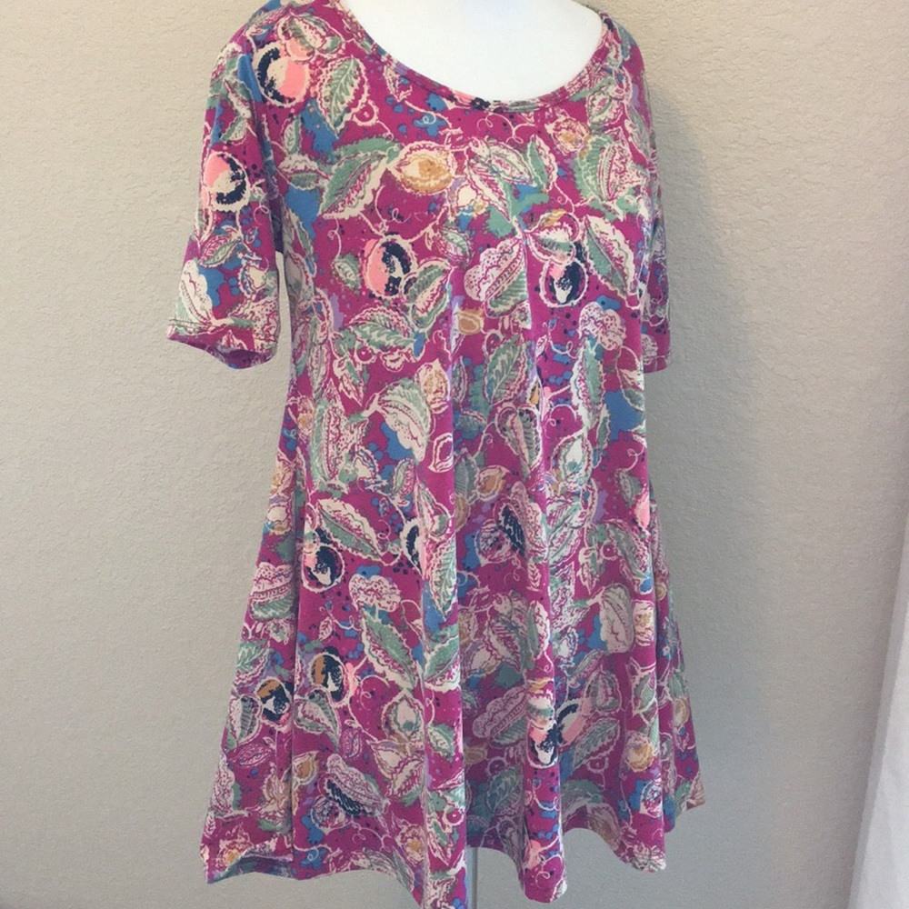 LuLaRoe Perfect T